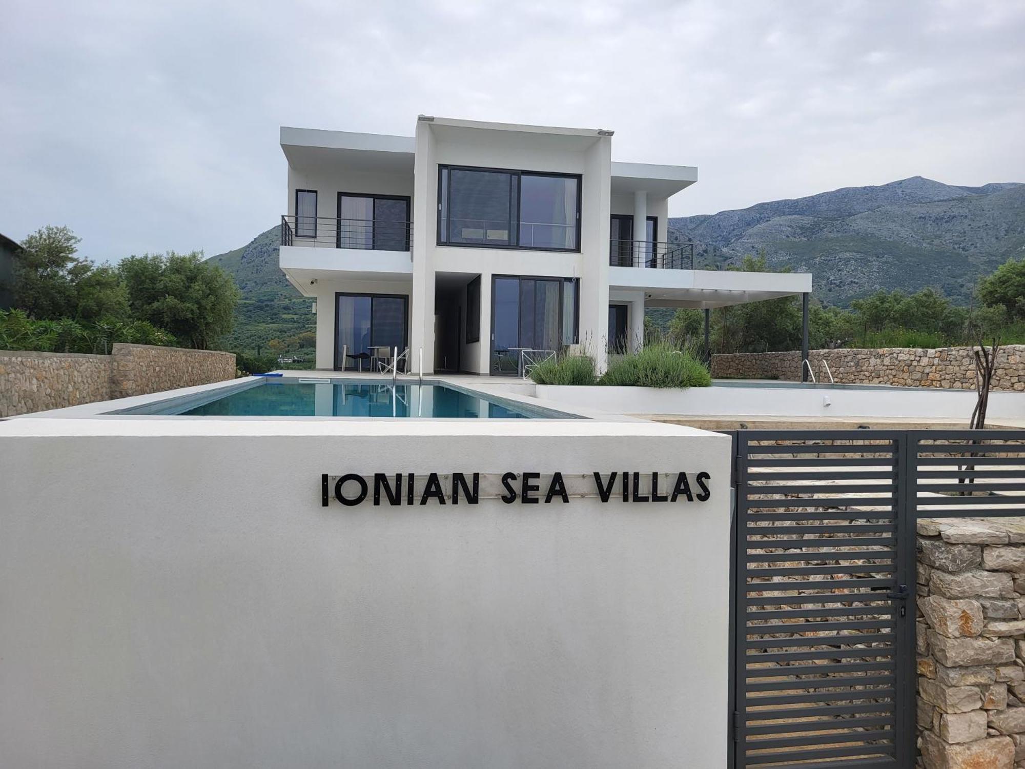 Ionian Sea Villas Palairos Номер фото